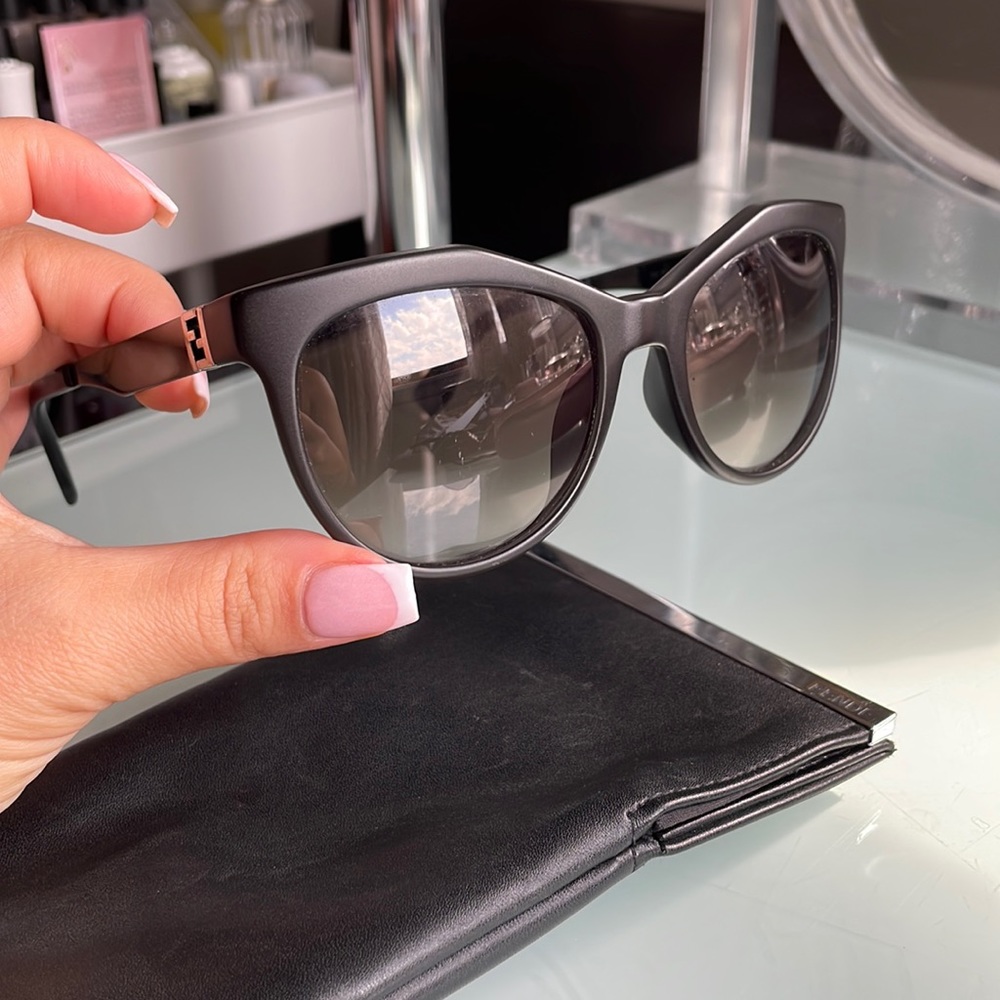 Fendi cateye rectangular matte black sunglasses